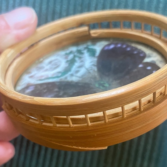 Vintage Rattan Butterfly Coaster Set with Holder - 7 Pieces - Handmade - Picture 10 of 11